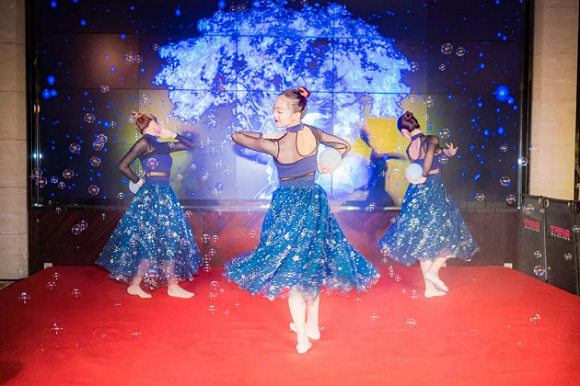 1572266553721071.png 金輝物業(yè)與業(yè)主共慶中秋佳節(jié)